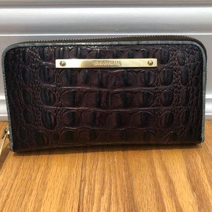 Brahmin "Suri" Wallet *Like New With Matching Purse*